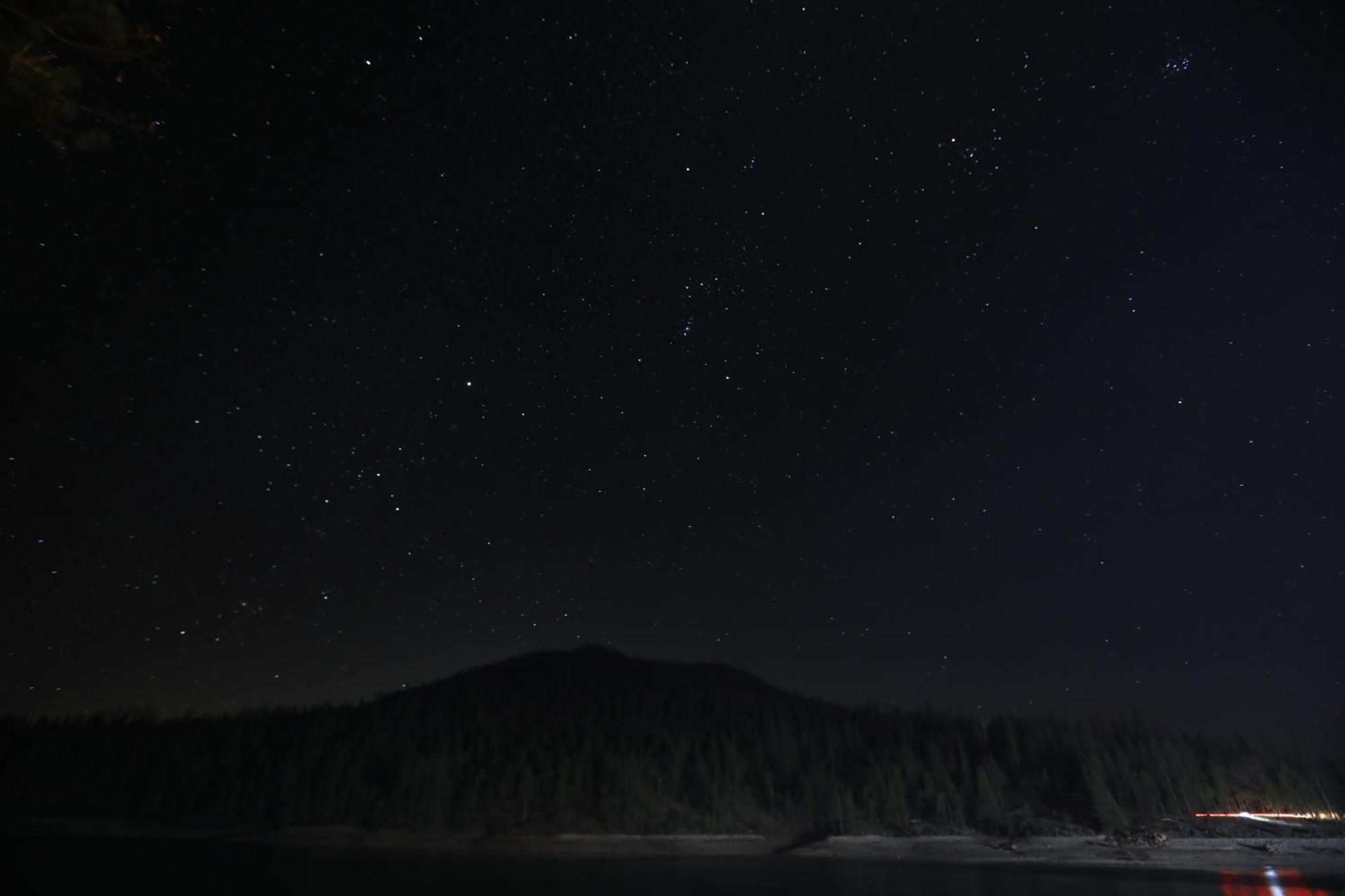 Eagles Nest At Bass Lake Near Yosemite With Boat Dock 外观 照片
